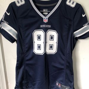 Dallas Cowboys Jersey. Women’s size Medium. Nike.